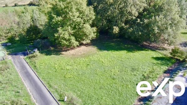 Terrains à bâtir de 1011 m² à Aubiac, France