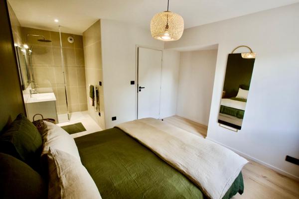 Vaison-la-Romaine (84110) Appartement meublé 4 pièces 90 m2 avec terrasse et parking