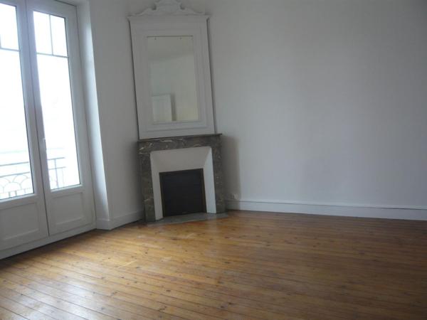 ROND POINT DE VANNES MAISON T4 ,  
Nantes 44000