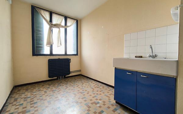 Appartement à vendre    2 pièces • 28 m2 Nîmes