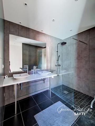 Maison contemporaine d’exception — Esprit villa architecte