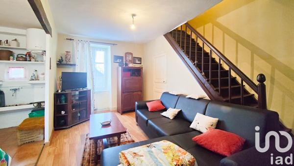 Maison 3 pièces de 60 m² à LAISSAC (12310)