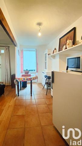 Maison 3 pièces de 60 m² à LAISSAC (12310)