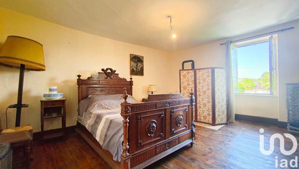 Maison 3 pièces de 60 m² à LAISSAC (12310)