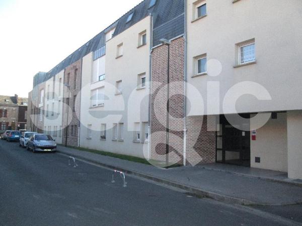 Location Parking 8 80080 Amiens 25 0989 04 0099