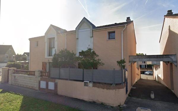 Maison à louer    4 pièces •  Carrières-sous-Poissy