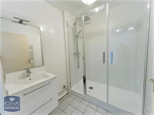 Appartement à louer 3 pièces 67m² Chamalières (63400)