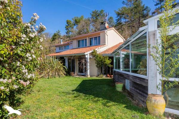 Maison à vendre |  Montégut |  9 pièces | 243 m²