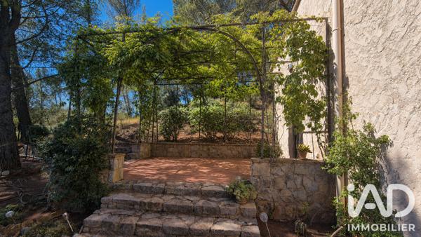 Maison à vendre 4 pièces 78 m² Cuers