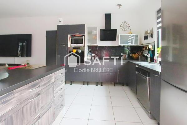 Maison 6 pièces de plain-pied