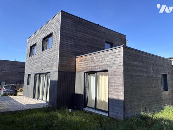 PROCHE TECNHOPOLE ET DE LA PLAGE DE SAINT ANNE DU PORTZIC