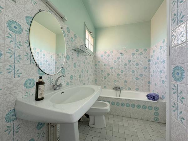 ROYAN - Maison T4 proche gare et centre ville