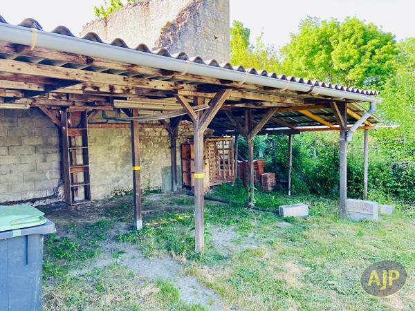 Vente maison Lesparre Medoc : 88 500 € - AJP Lesparre Immobilier