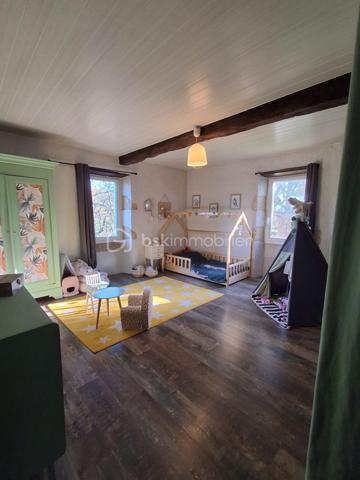 Maison ancienne de 222 m²