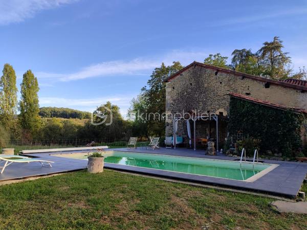 Maison ancienne de 222 m²