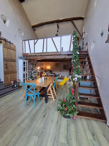 Maison ancienne de 222 m²