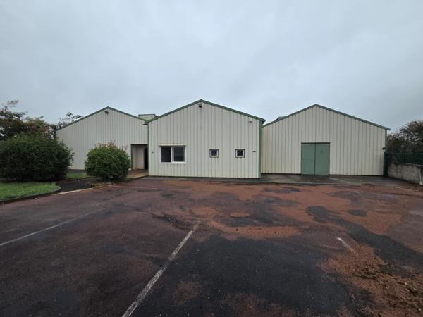 Locaux_commerciaux 3 pièces à vendre à Nersac