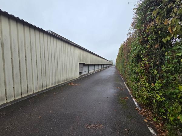Locaux_commerciaux 3 pièces à vendre à Nersac