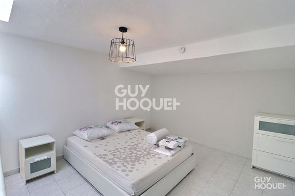 Location d'un appartement 2 pièces meublé à Mireval.