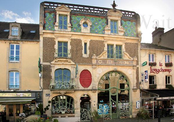 Douvres-la-Délivrande (14440) DOUVRES-LA-DELIVRANDE -MAISON 4 PIECES 91 M² --2,5KM DE LA MER