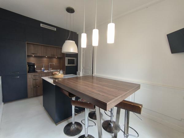 A vendre Maison bourgeoise de charme au coeur de Saint-Méen-le-Grand