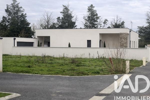 Terrain à vendre 423 m² Seilh