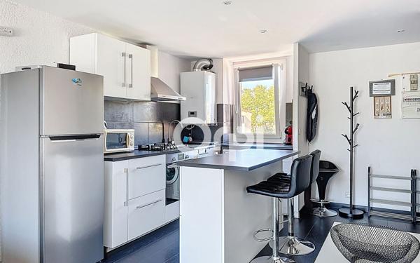 Appartement à vendre    2 pièces • 46 m2 Fréjus