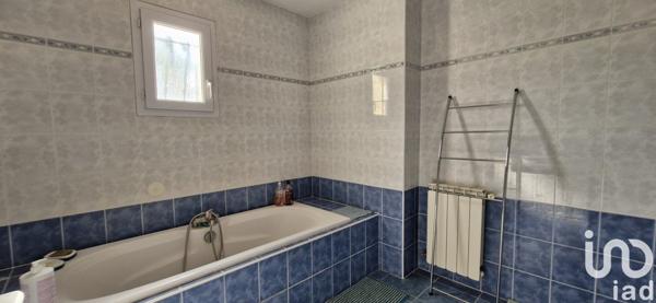 Maison 5 pièces de 130 m² à Villevieille (30250)