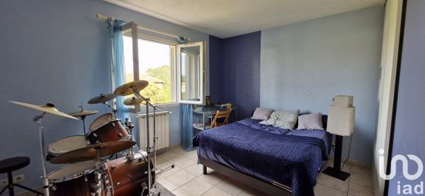 Maison 5 pièces de 130 m² à Villevieille (30250)