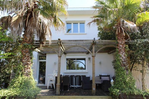 Villa à vendre à Arès en Gironde (33740), ref : ARES0126-VI