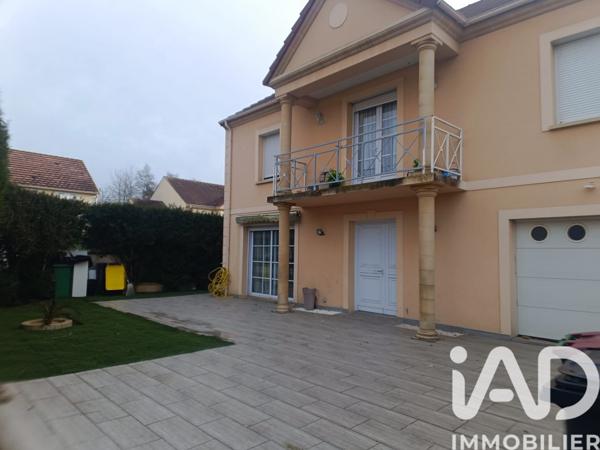 Maison à vendre 5 pièces 169 m² Savigny-le-Temple