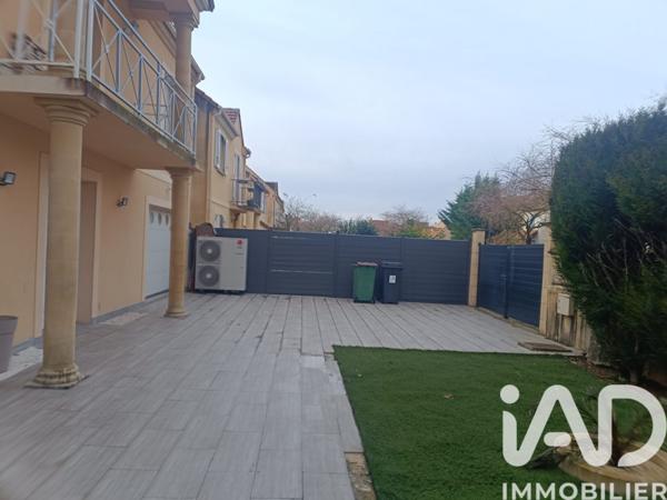 Maison à vendre 5 pièces 169 m² Savigny-le-Temple