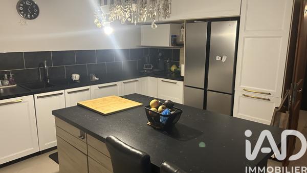 Maison à vendre 5 pièces 169 m² Savigny-le-Temple