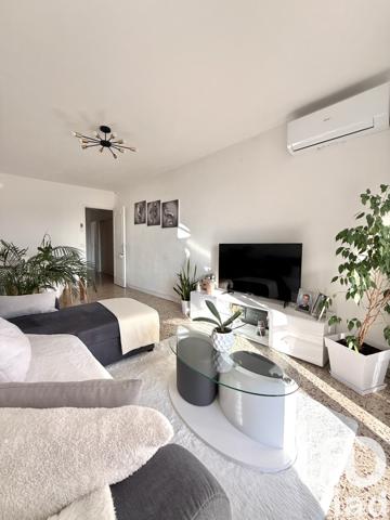 Appartement à vendre 2 pièces 47 m² Saint-Laurent-du-Var