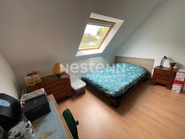 Maison 5 chambres Saint Nolff centre, environ 750 m² de terrain exposée sud