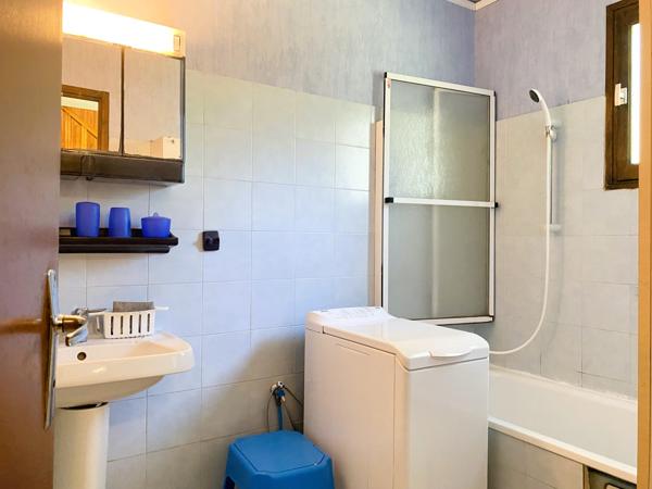 Bazoches-sur-le-Betz (45210) BAZOCHES-SUR-LE-BETZ