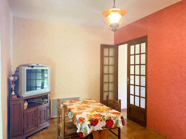 Bazoches-sur-le-Betz (45210) BAZOCHES-SUR-LE-BETZ