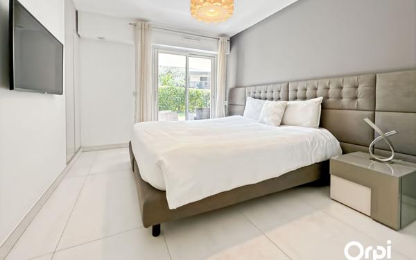 Appartement à vendre    3 pièces •  Saint-Tropez