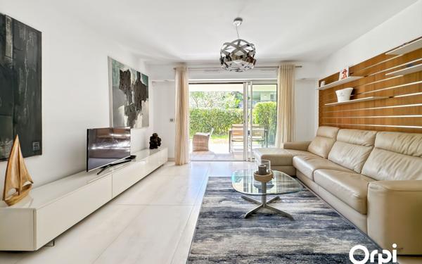 Appartement à vendre    3 pièces •  Saint-Tropez