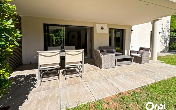 Appartement à vendre    3 pièces •  Saint-Tropez