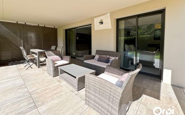 Appartement à vendre    3 pièces •  Saint-Tropez