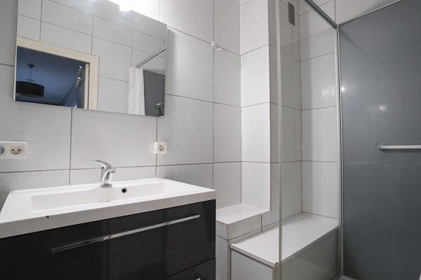 Appartement Type 3 - HYPER CENTRE HALLES TOURS