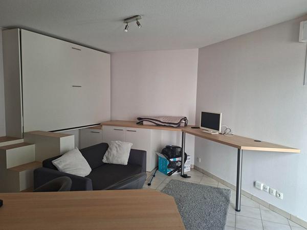 LOCATION TYPE 1 MEUBLE HYPERCENTRE,  
Angers 49100