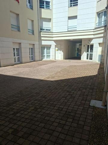 LOCATION TYPE 1 MEUBLE HYPERCENTRE,  
Angers 49100