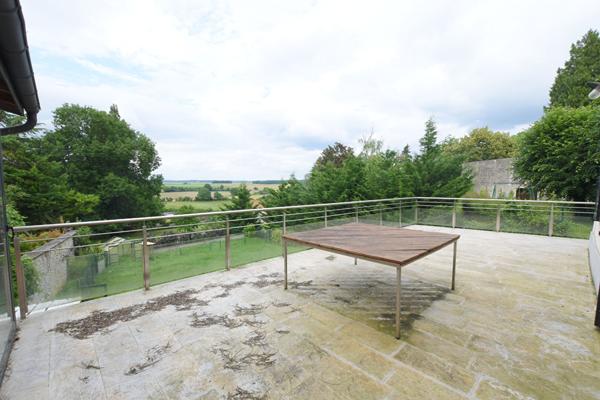 Maison Berville -11 pièces - 220 m2