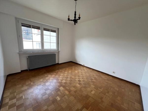 Maison à vendre 8 pièces HOMBOURG HAUT (57)