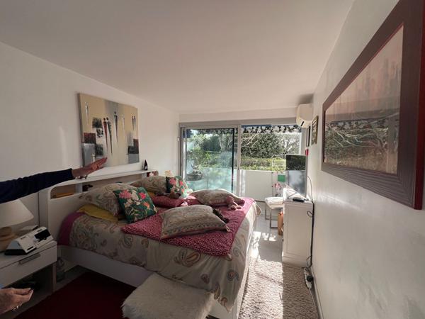 Appartement 3 pièces de standing au coeur d'une résidence confidentielle avec piscine