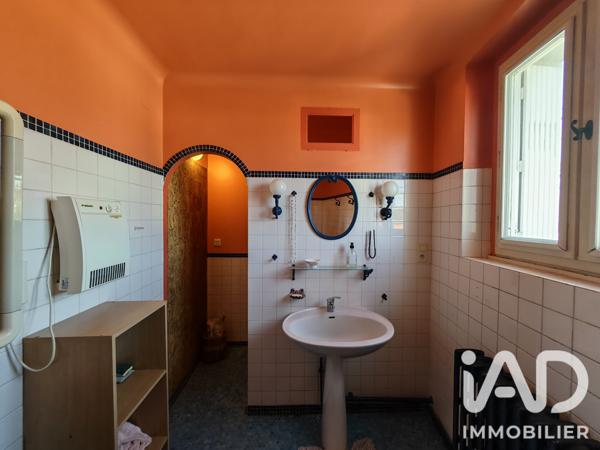 Maison à vendre 6 pièces 210,08 m² Vic-en-Bigorre