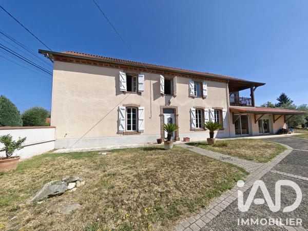 Maison à vendre 6 pièces 210,08 m² Vic-en-Bigorre