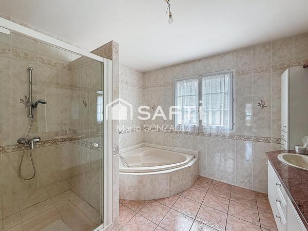 Maison sur Sous-sol de 191 m² -  5 chambres